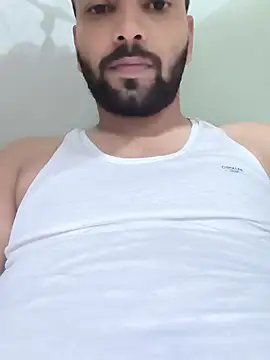 Snapshot of hunterr1593 chatting on 07.16.26 hunterr1593 online show from 07.16.26