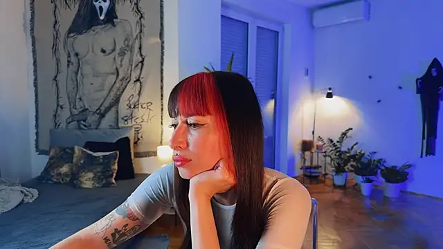 Snapshot of inked_witch chatting on 10.27.25 inked witch online show from 10.27.25