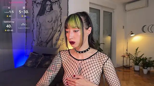 Snapshot of inked_witch chatting on 11.21.25 inked witch online show from 11.21.25