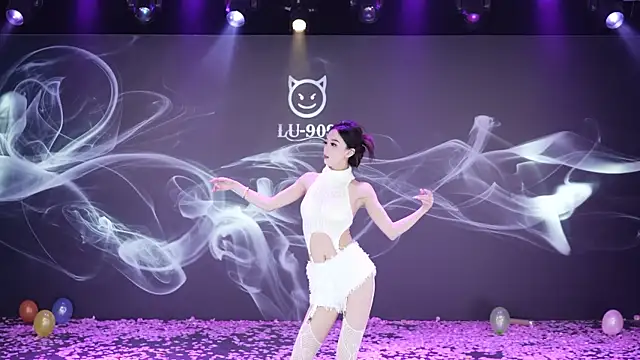 LU-909 online show from 12.05.25