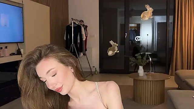 Jolienne online show from 05.26.26