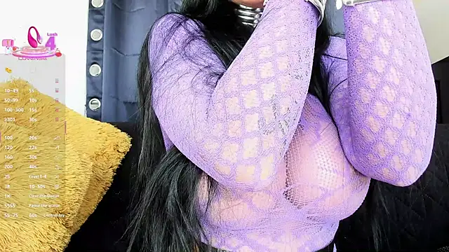 latinbitch online show from 11.27.25