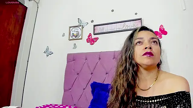  nanycute  online show from 02.11.26