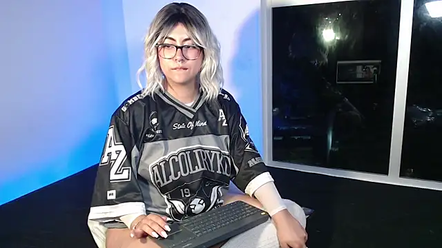 miss jas11 online show from 02.21.26