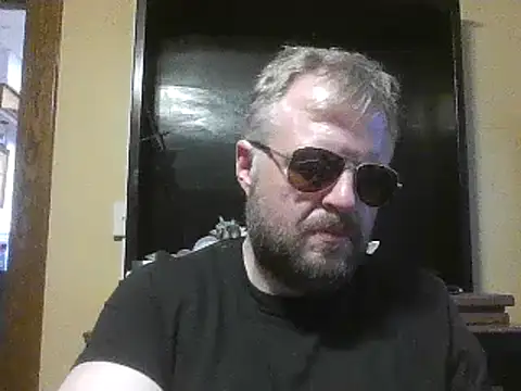 Snapshot of TheOneDonShaun chatting on 06.23.26 TheOneDonShaun online show from 06.23.26