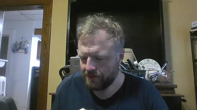 Snapshot of TheOneDonShaun chatting on 07.04.26 TheOneDonShaun online show from 07.04.26