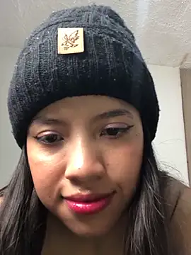 I-Am-Vilu online show from 12.21.25