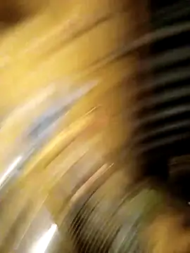 Snapshot of Ava-120 chatting on 11.25.25 Ava-120 online show from 11.25.25