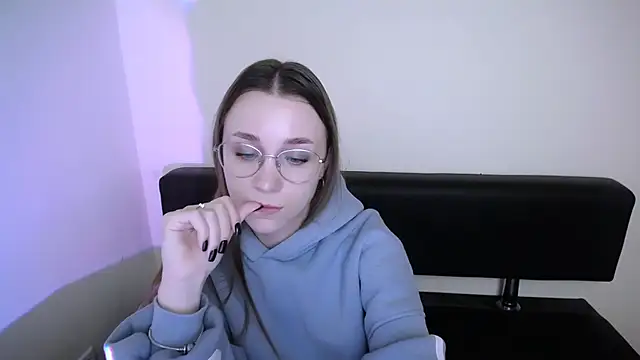 MillaTems  online show from 11.20.25