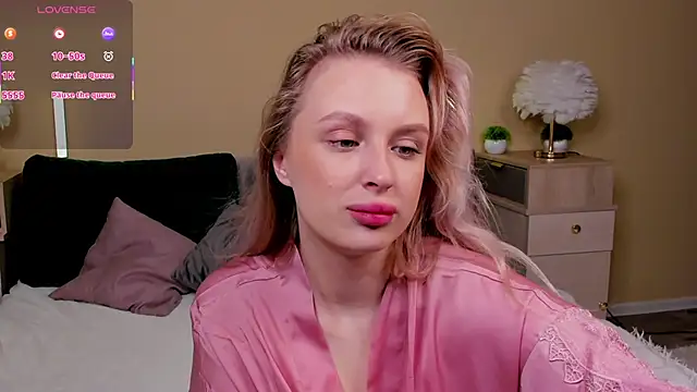 KiraRuiz online show from 02.08.26