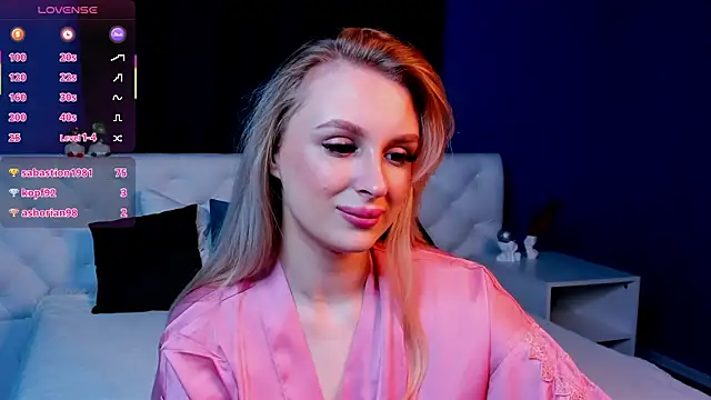 KiraRuiz online show from 02.17.26