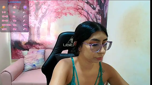 Emma latinasexy18 online show from 02.12.26