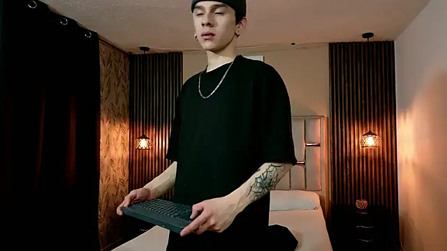 James Adams 01 online show from 02.11.26