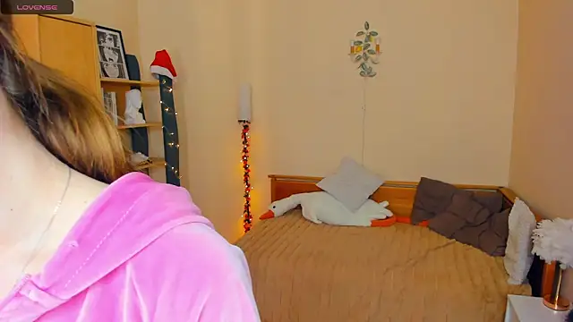 AngelesBenitz online show from 03.10.26