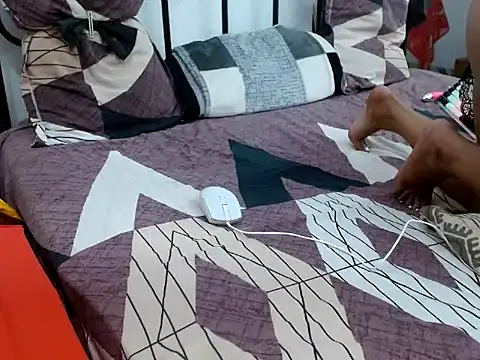 Snapshot of raveena_hot chatting on 02.07.26 raveena hot online show from 02.07.26