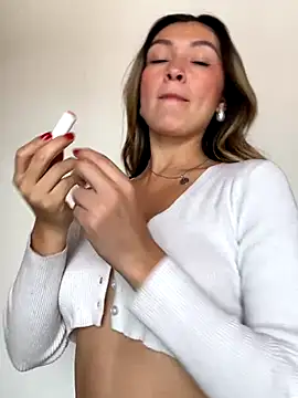 GeorginaBlack online show from 12.14.25