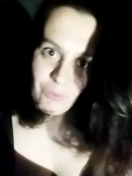 Liliakis online show from 11.18.25