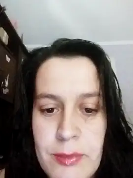 Liliakis online show from 11.23.25