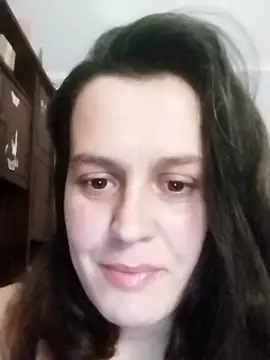 Liliakis online show from 11.25.25