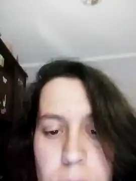 Liliakis online show from 11.26.25