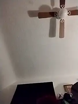 Snapshot of VenezuelaLuxeNoir chatting on 01.16.26 VenezuelaLuxeNoir online show from 01.16.26