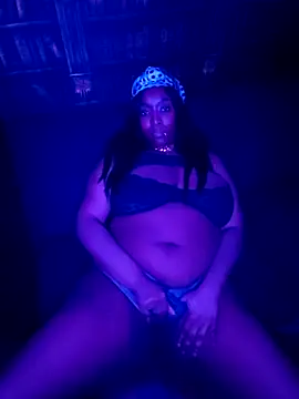 Snapshot of VenezuelaLuxeNoir chatting on 02.21.26 VenezuelaLuxeNoir online show from 02.21.26