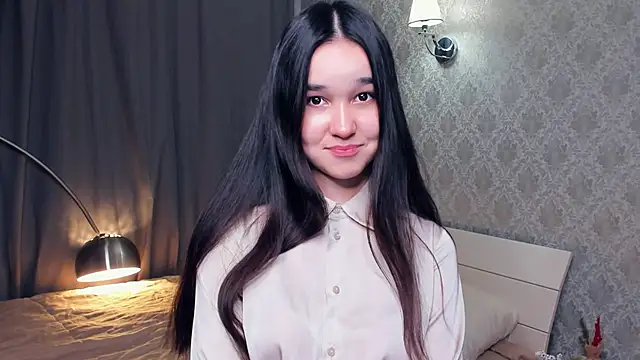 MeliaMelchiori online show from 12.02.25