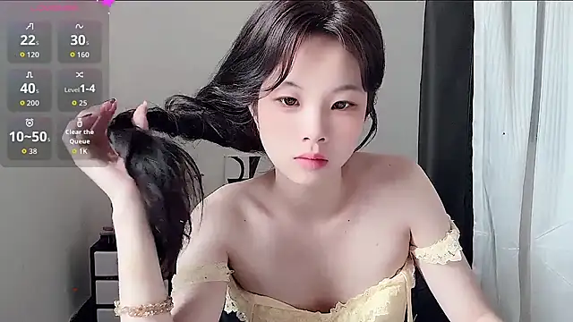 Snapshot of bunny-- chatting on 05.25.26 bunny-- online show from 05.25.26