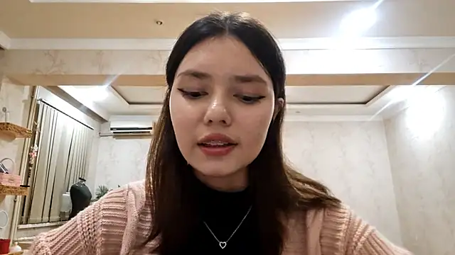 CorinneKindregans online show from 11.23.25