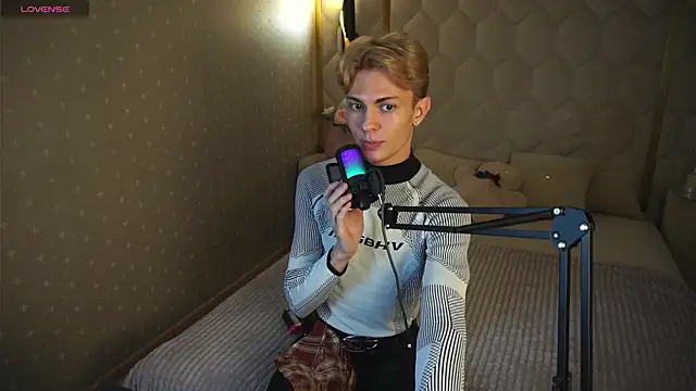 Even Vrot online show from 12.13.25