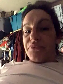 Snapshot of AndreaSFanSTo chatting on 01.16.26 AndreaSFanSTo online show from 01.16.26