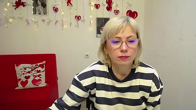 LaurenWishy online show from 02.05.26