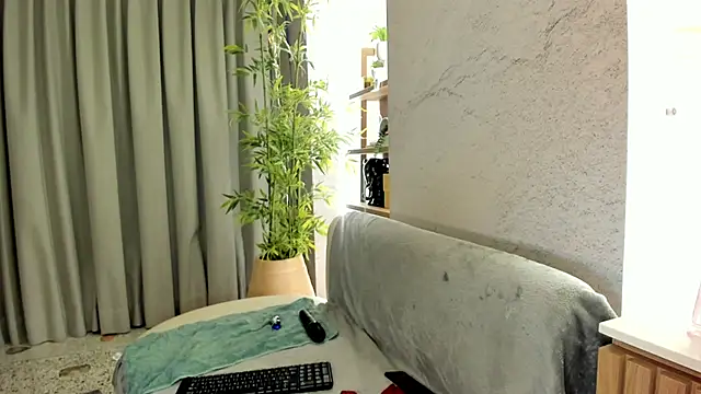 Snapshot of IsabelaStefano chatting on 04.23.26 IsabelaStefano online show from 04.23.26