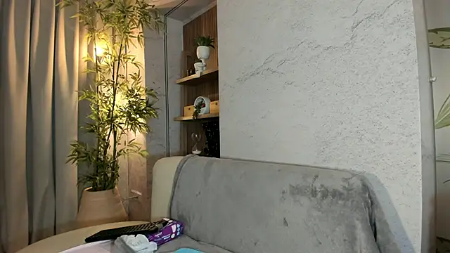 Snapshot of IsabelaStefano chatting on 05.26.26 IsabelaStefano online show from 05.26.26