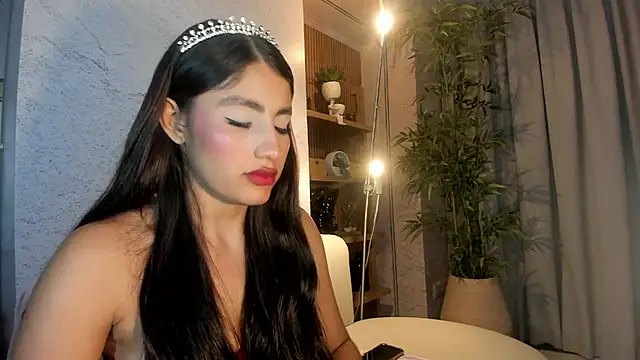 Snapshot of IsabelaStefano chatting on 05.27.26 IsabelaStefano online show from 05.27.26