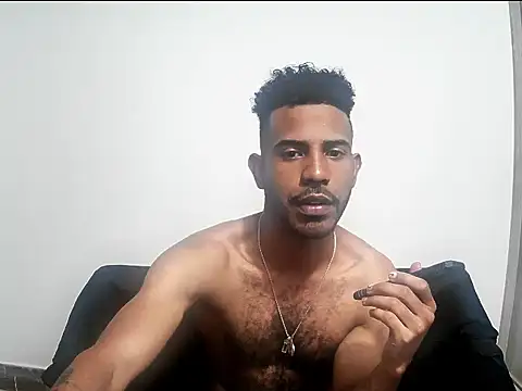 Snapshot of alberthot11 chatting on 12.22.25 alberthot11 online show from 12.22.25