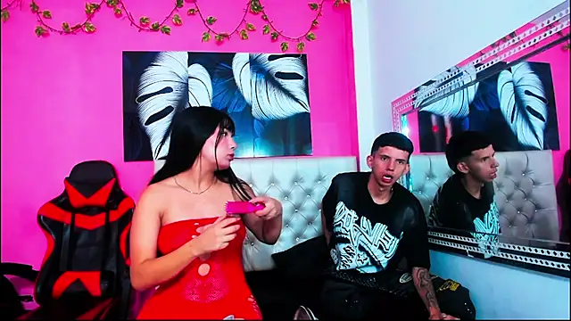 MiaAndTeylor online show from 01.09.26