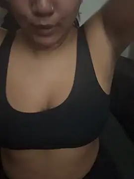 TiaBella  online show from 12.02.25