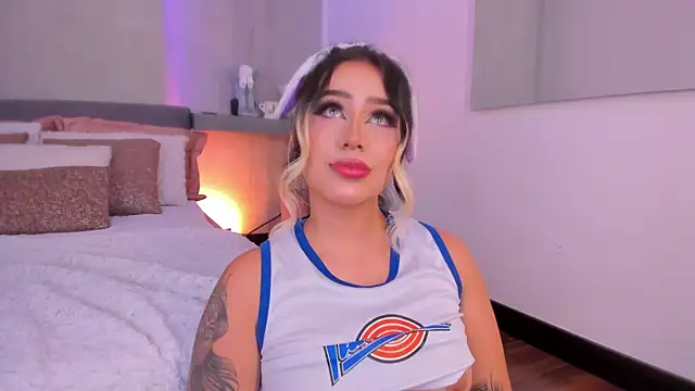 cleo johnson online show from 03.08.26