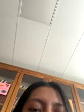 jadeeguti online show from 11.19.25