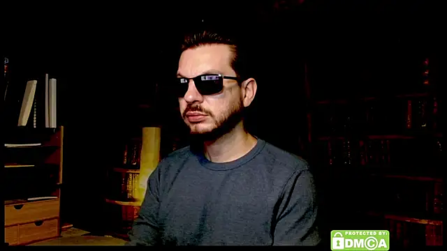 Snapshot of justshutupandwatch chatting on 12.16.25 justshutupandwatch online show from 12.16.25