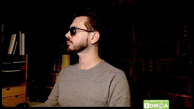 Snapshot of justshutupandwatch chatting on 12.20.25 justshutupandwatch online show from 12.20.25