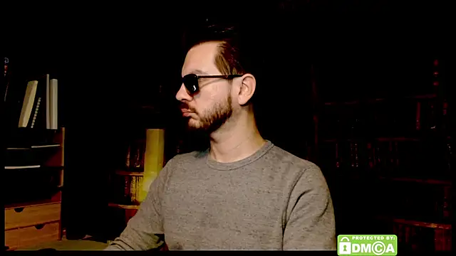 Snapshot of justshutupandwatch chatting on 12.20.25 justshutupandwatch online show from 12.20.25