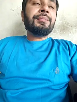 Cute Lucky online show from 03.31.26