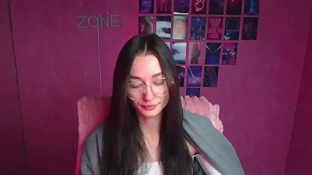 Stella XO online show from 02.24.26