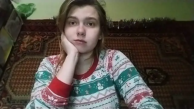 KikiBang online show from 12.20.25