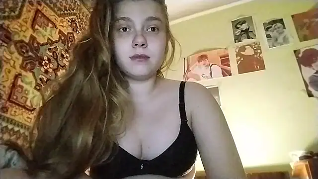 KikiBang online show from 02.11.26