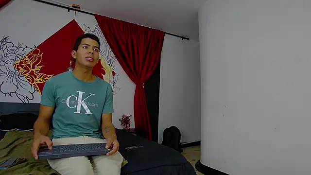 Noah Greenhart online show from 01.13.26