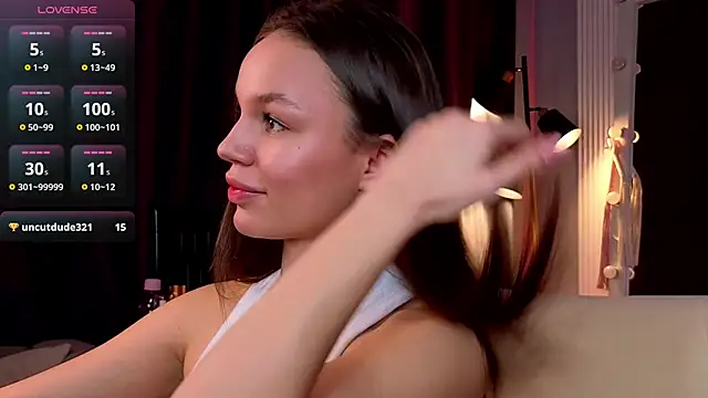 Tiffany Sweetie online show from 02.05.26