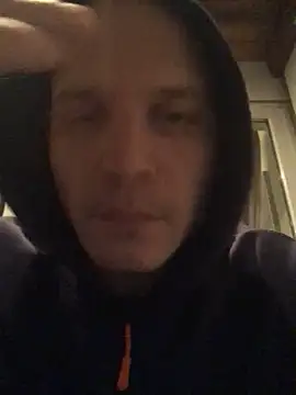 Spielzeugtwink online show from 12.15.25